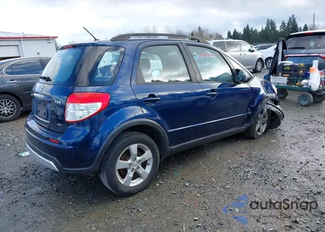 2011 Suzuki Sx4 Premium/Tech Valu Pkg (Nav) z USA, uszkodzony, nr VIN JS2YB5A32B6305377